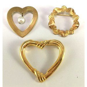 Lot of 3 Gold Tone Vintage Brooches 2 Hearts 1 Wreath